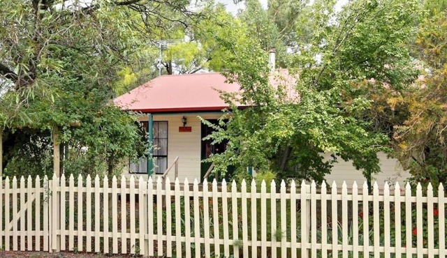 Auburn Hideaway Summa