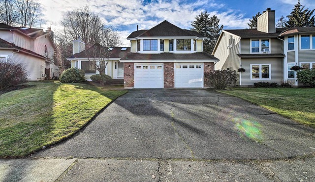 Auburn Home ~ 6 Mi to Saltwater State Park