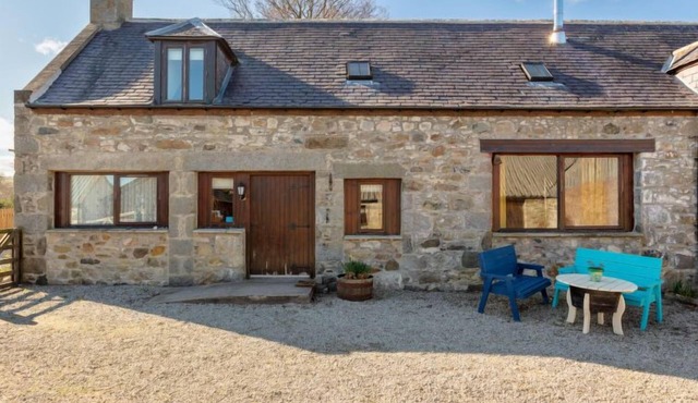 Auchingoul Cottage by Interhome