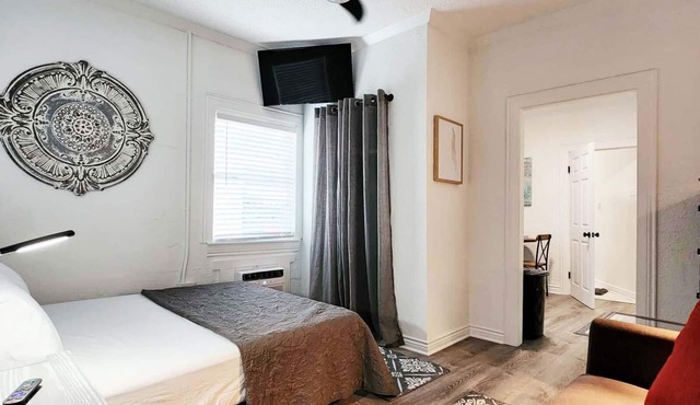 Audubon House Apt. 5 Studio