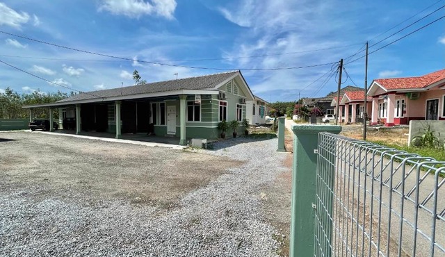 Aufa Homestay 1 Bilik Aircond