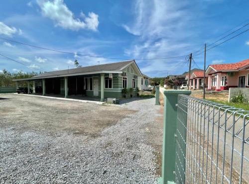 Aufa Homestay 2 Bilik Aircond