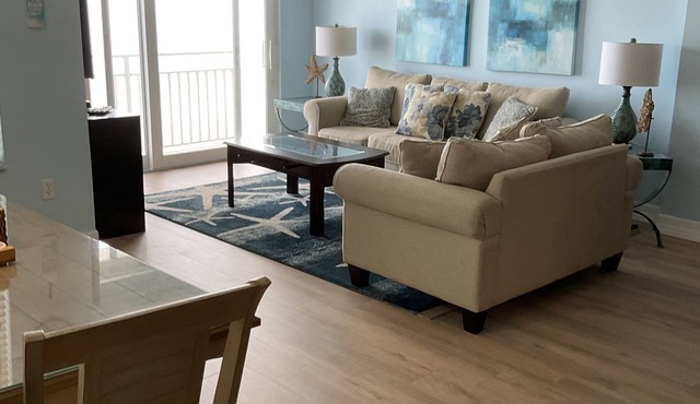 AUGUST DATES ON SALE! Summer isn't Over, Get to the Beach! Cyndi 386-361-5882