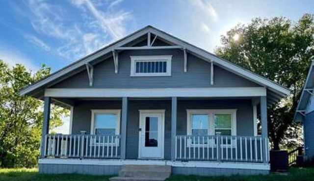 Augusta Bungalow - Three Bedroom House, Sleeps 8