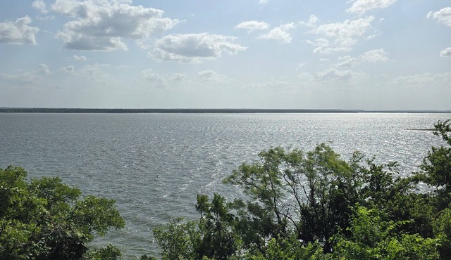 Augusta Cliffside : 2-bedroom house with direct lake access and beautiful views