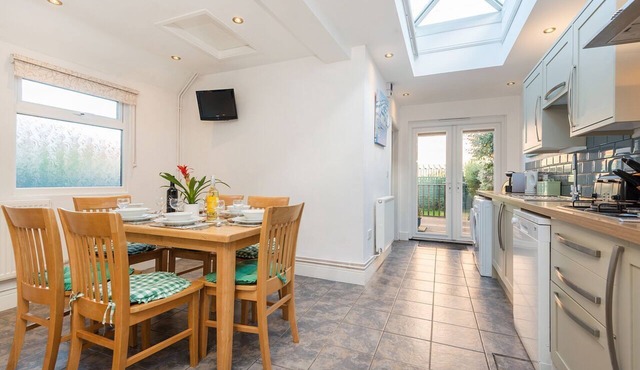 Augusta - cosy cottage near Sheringham town centre