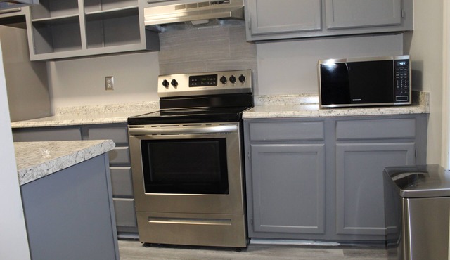 Augusta Modern Rental 3 miles from Master Golf Tournament and Medical District