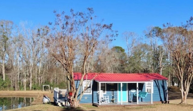 Aunt Lucille's Place - Little House on a Pond
