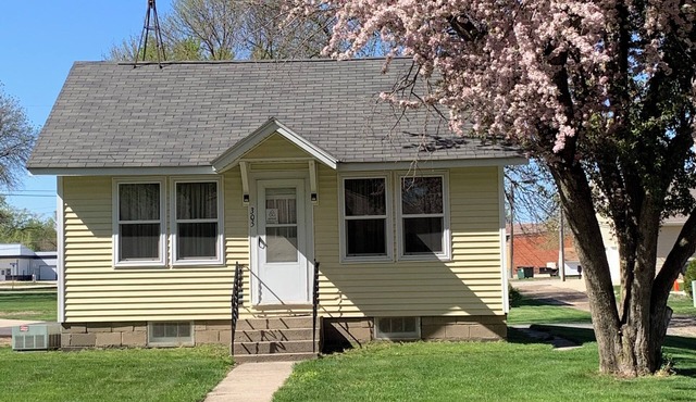 Aunt Martha’s Cottage -Pet Friendly