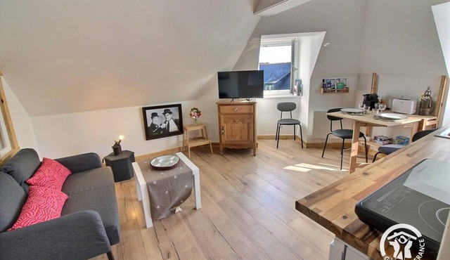 Auprès de mon Arbre - SAINT BRIEUC