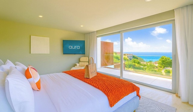 Aura | 1B Ocean View with Concierge, Kitchen (R10)