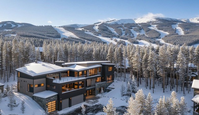 Auria Peak 8 Premium Ski-In Estate with Spa, Outdoor Living, Elevator, Sleeps 24