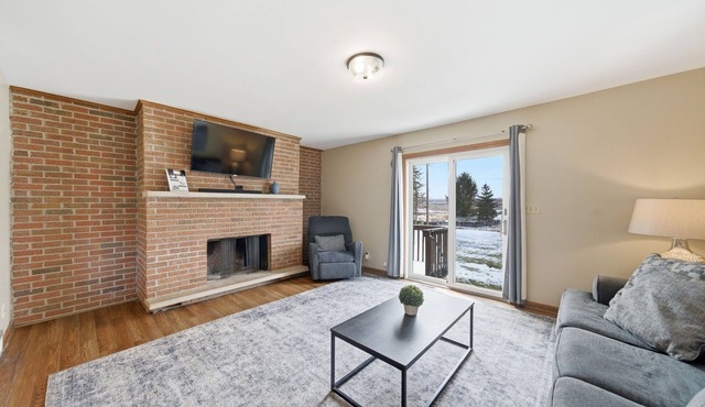 Aurora FHS Rental - Johnston Dr - Extended - 5 bedrooms