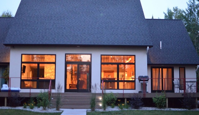 AuSable Luxury Accommodation!