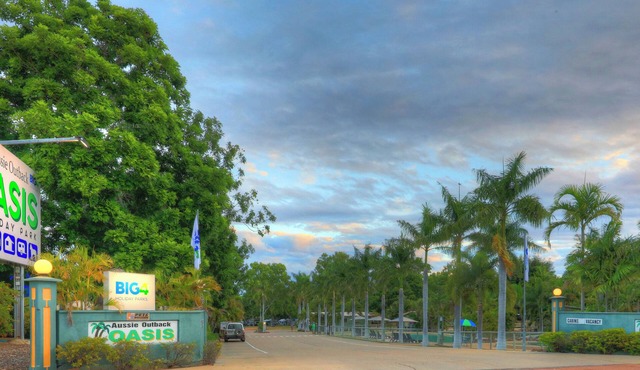 Aussie Outback Oasis