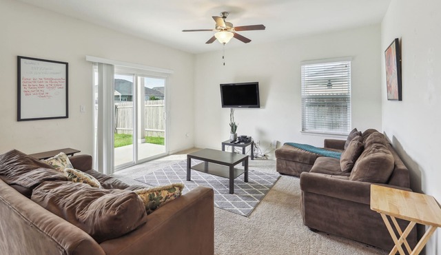 Austin Area Vacation Rental ~ 18 Mi to Downtown!