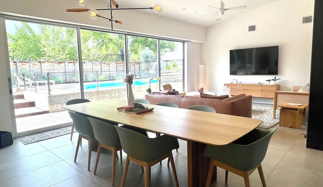 Austin Lux 4BR w/Wellness Center-Heated Pool/Sauna & Cold Plunge in Westlake