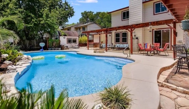 Austin Oasis w/ Pool, Patio, Firepit