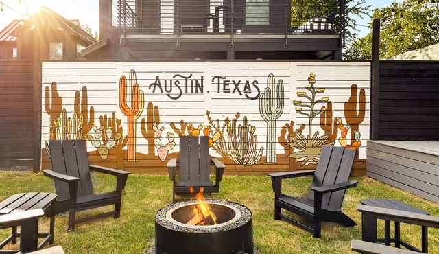 Austin Retreat for 12 Pool, Game Room, Private Casita Mins from Downtown