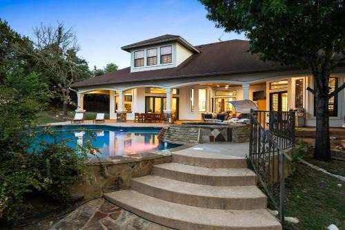 Austin Ridge Escape - Pool, Hot Tub & Fireplace