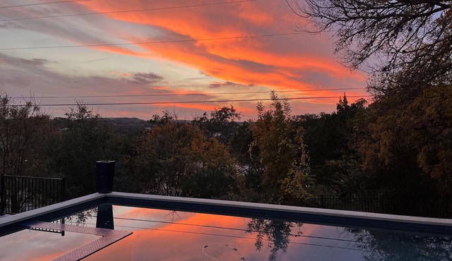 Austin Texas Mid Century Modern, walk to Zilker, Restaurants and more