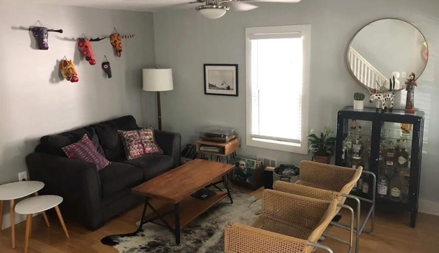 Austin vibe beach house with hot tub & tons of amenities! Pets allowed.