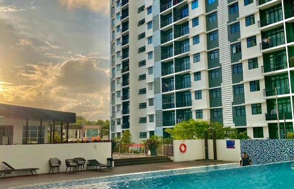 AUSTRADE VACATION HOMES in Desaru Utama Residence