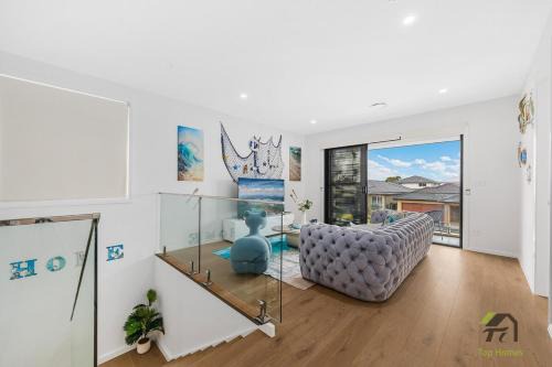 Austral 5 bedroom, 2 storey detached house