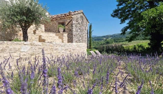 Authentic dream home in Provence