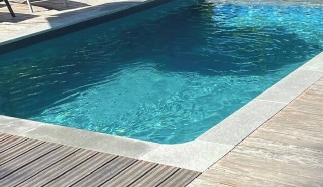 Authentique Ferme Renovée Avec le Charme de Lancien et du Confort Actuel