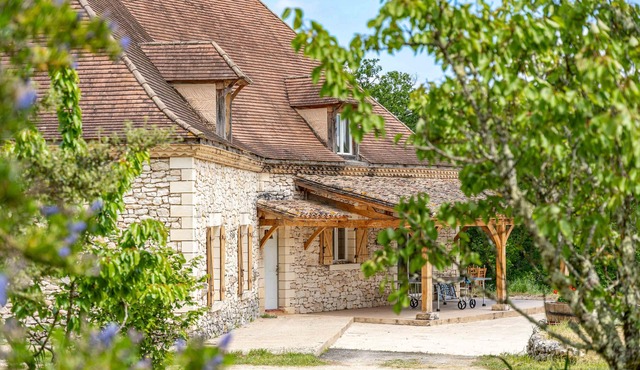 Authentique Maison de Charme WIFI Netflix Swimming pool 10 pers