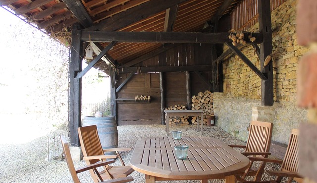 Authentic and cozy cottage for 4 people