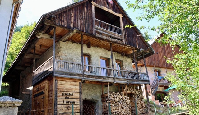 Authentic chalet