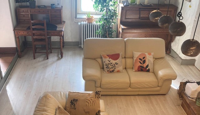 Authentic charm in Corbas: 120m² of comfort