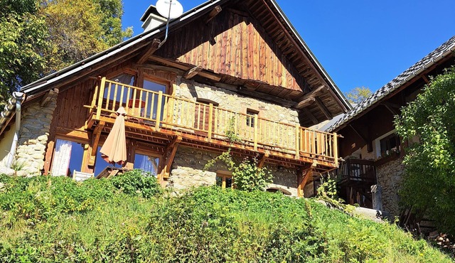 Authentic, comfortable chalet in exceptional surroundings.
