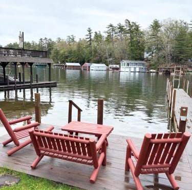 Authentic Cottage on Lake George