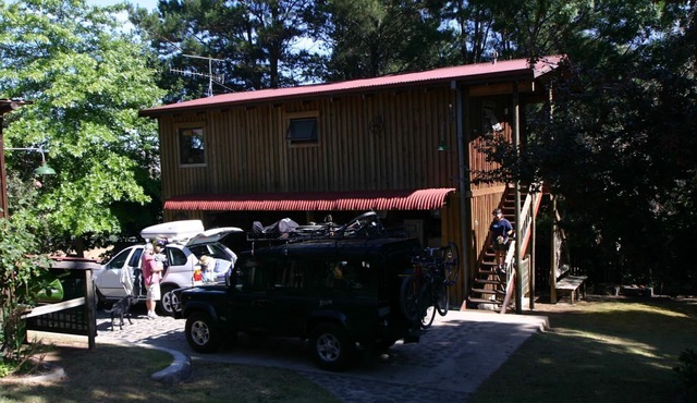 Authentic Country Escape – Timber Cottage 500m from the Upper Murray River