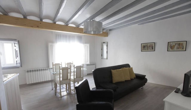 Authentic house with more than 200 years with all the comforts of the 21st century.