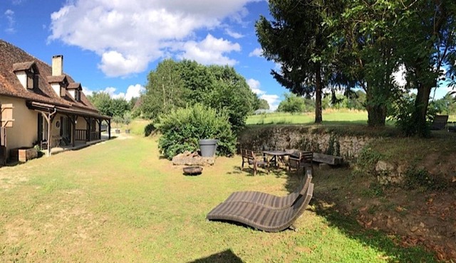 Authentic farmhouse in Dordogne