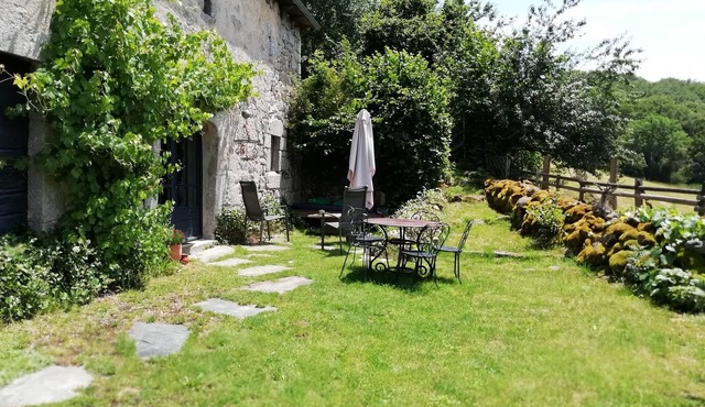 authentic farmhouse, calm and serenity