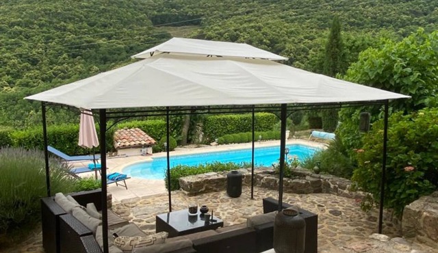 Authentic gîte - Le Mas L'Essenchaou 16th century