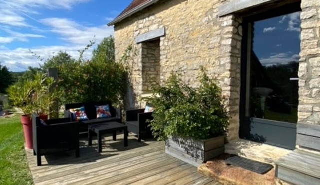 Authentic gîte with swimming pool. Close to Rocamadour, Perigord Noir