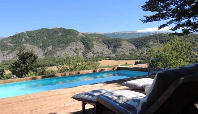 Authentic Holiday Home with Charm