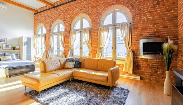 Authentic loft for family of 4 in the heart of Old Quebec