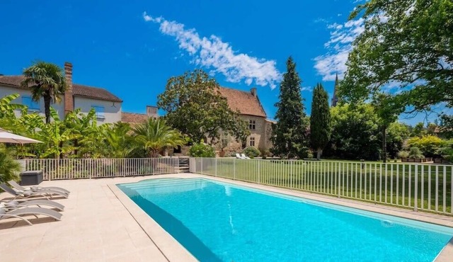 Authentic manor house with saltwater pool and French garden