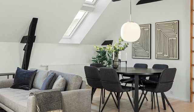 Authentic Midtown Residence