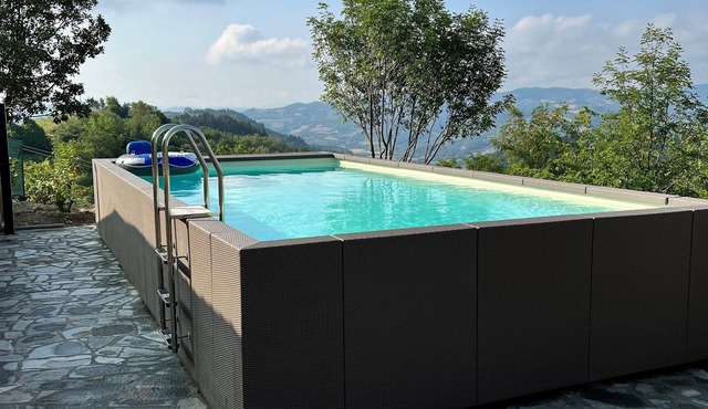Authentic newly renovated villa with private pool within walking distance to cozy town in Cassinasco