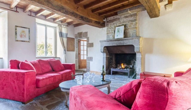 Authentic Norman House, Nature and Serenity