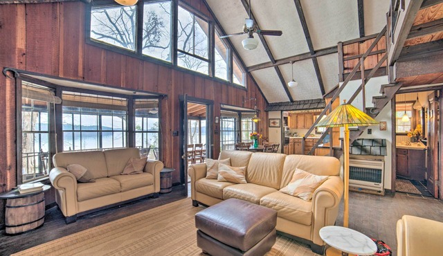 Authentic Retreat w/Private Dock on Coosa River!