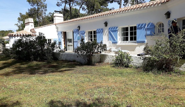 Authentic Villa Vendeen refined, 150 m from the beach-in the island of Noirmoutier